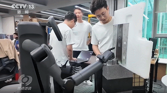 焦点访谈丨人形机器人加速进化 具身智能未来如何演绎？(图6)